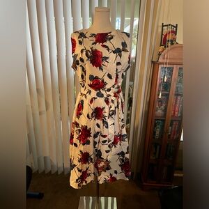 Floral plus size xxl dress in multi colors.